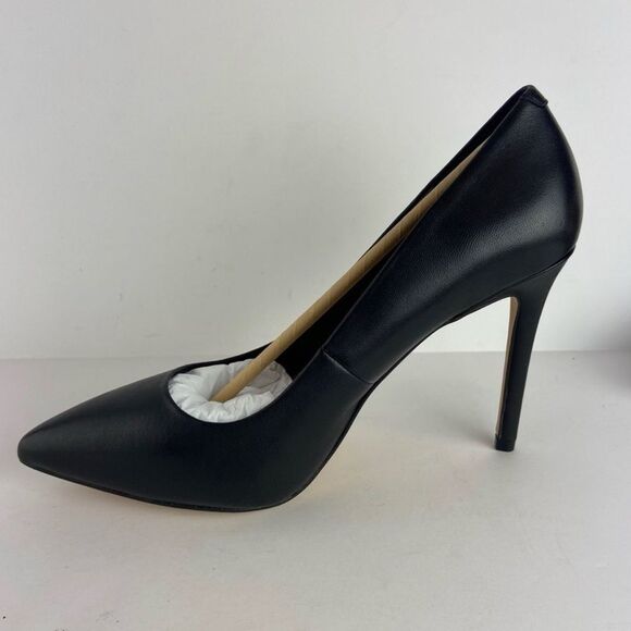 BCBGeneration • Skie Pointy Toe Pumps - Picture 9 of 15